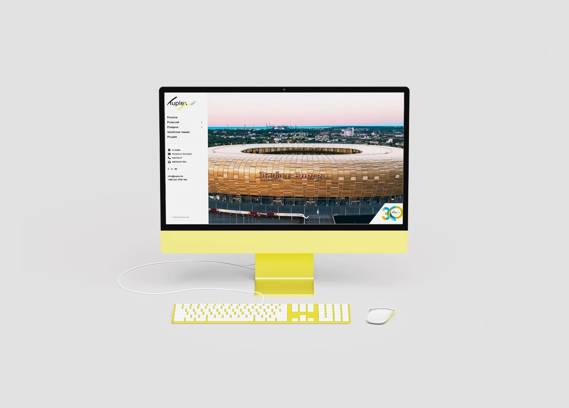 Tuplex web prikazan na velikom desktop zaslonu